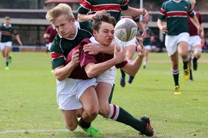 How to bet on rugby. An image showing rugby players on the bitch